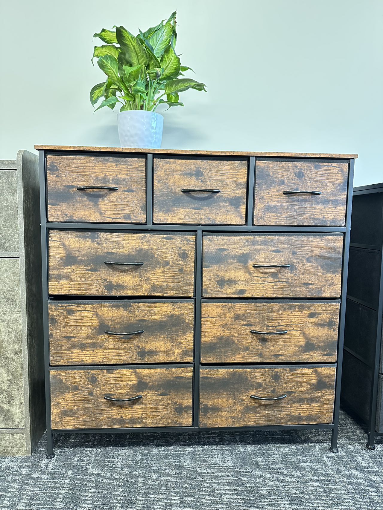 Drawer Dresser